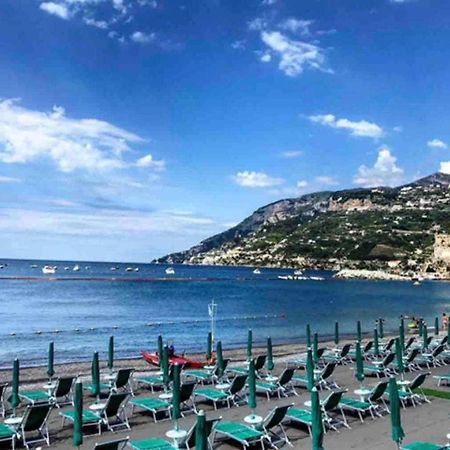 Ferienwohnung Sea Pearl Nuovissimo A Due Passi Dal Mare Maiori Exterior foto