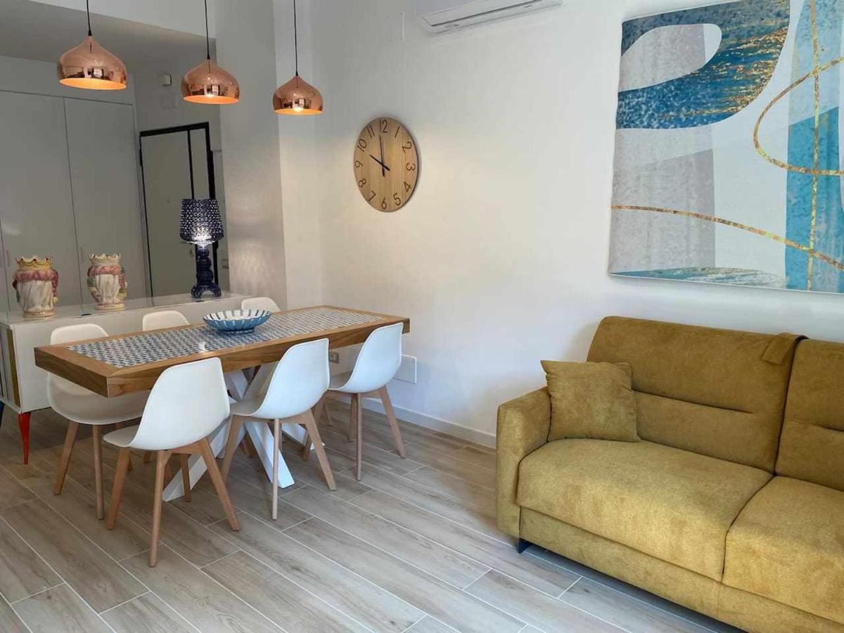Ferienwohnung Sea Pearl Nuovissimo A Due Passi Dal Mare Maiori Exterior foto